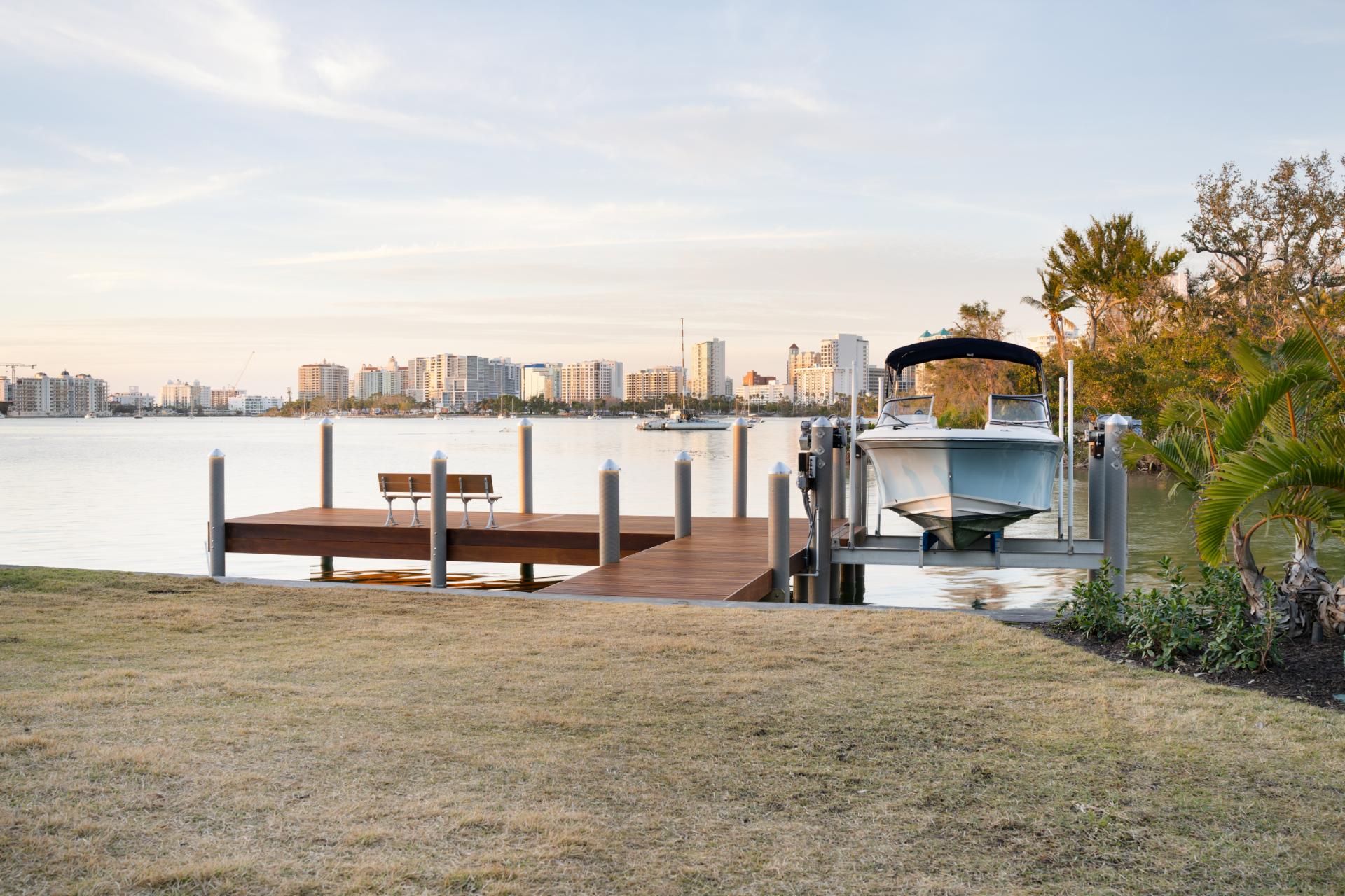 1433 Bay Point DR-17